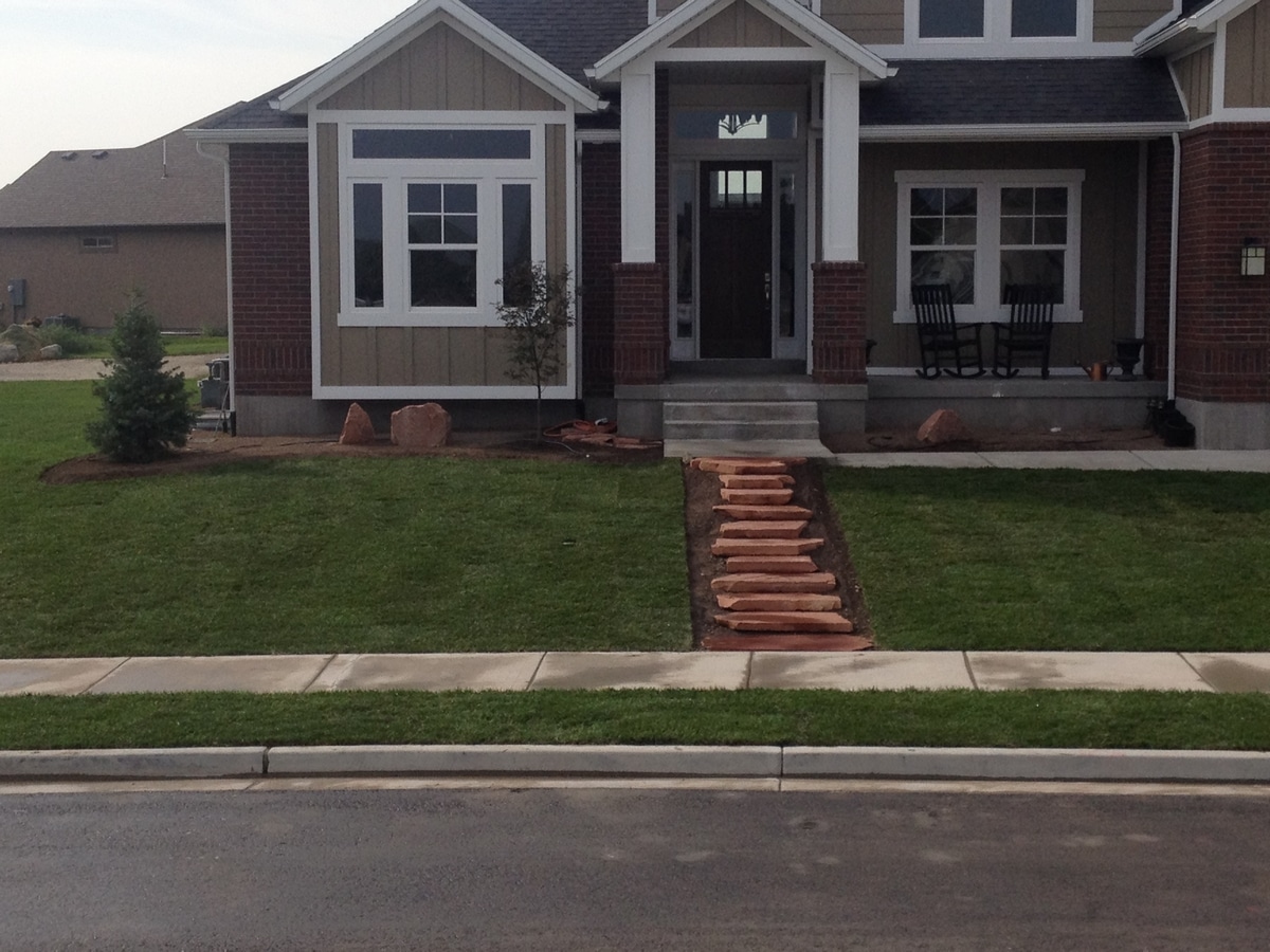 Huskie’z Landscaping Photos 218