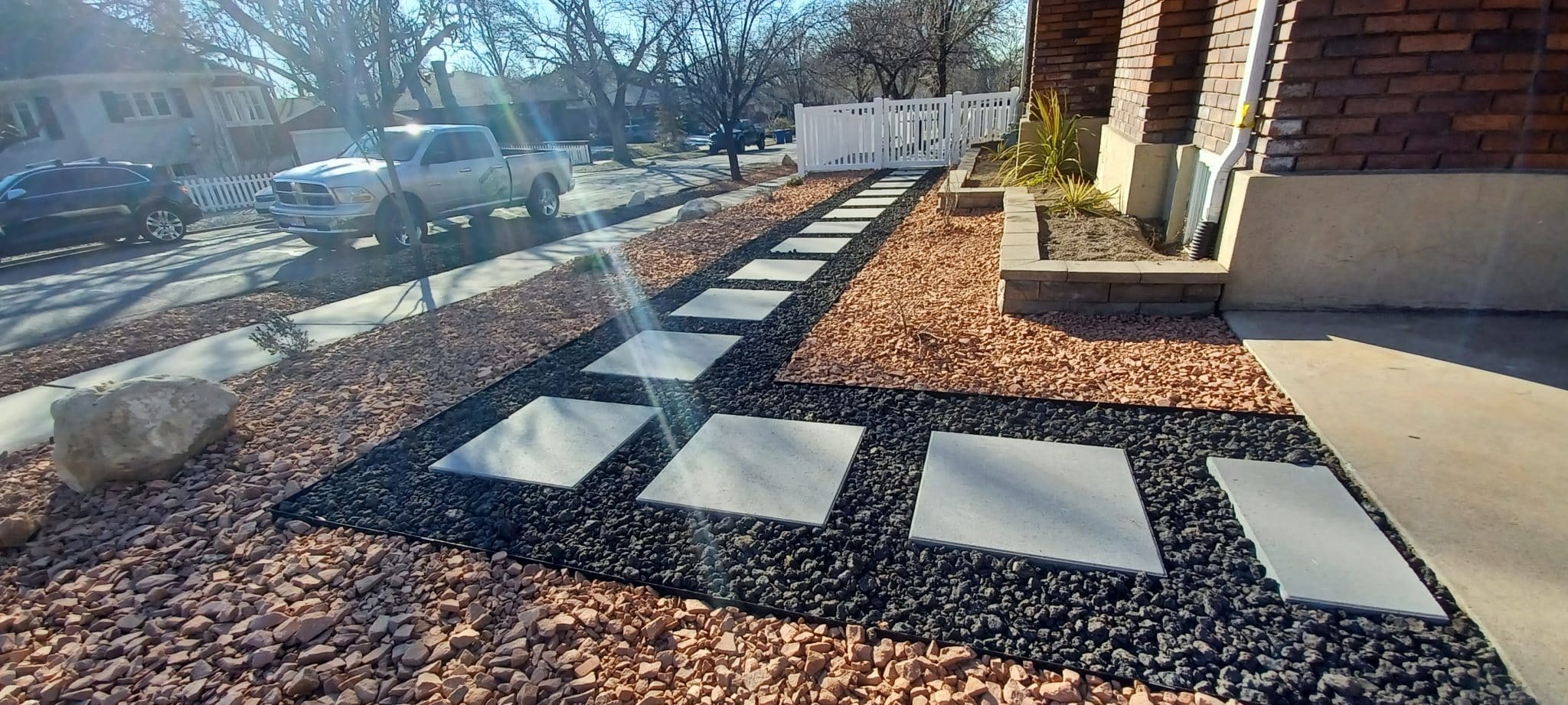 PAVER PATH2 Paved path leading to a home