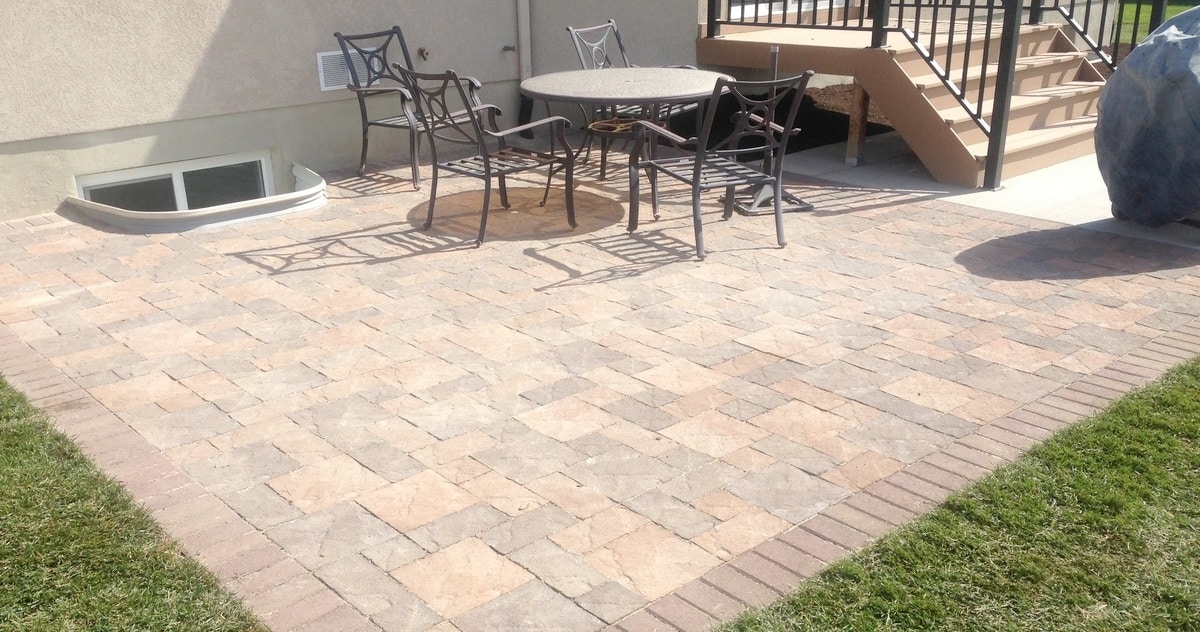 Paver patio in a backyard